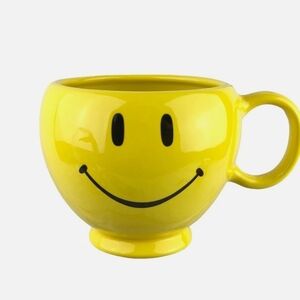 Yellow Smiley Face Mug
